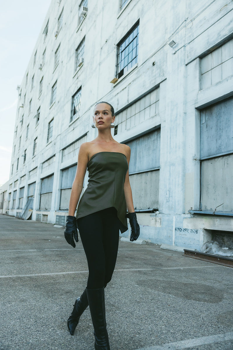 BACK SLIT BANDEAU – LOCAL EUROPEAN