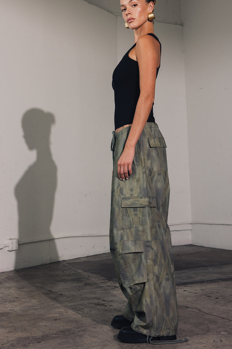 PARACHUTE PANT - CAMO (Limited Edition) – LOCAL EUROPEAN