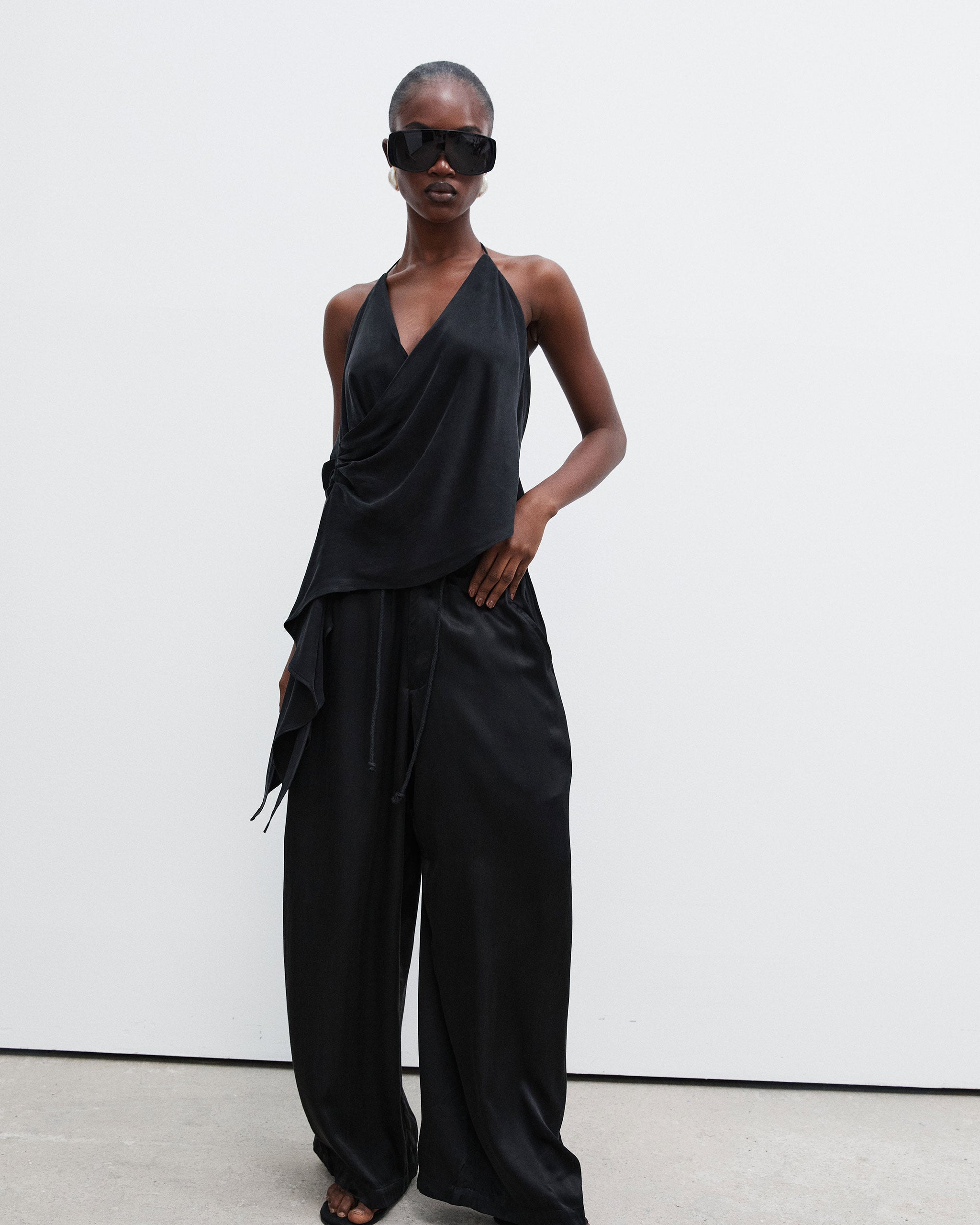Cupro Wide Leg Pant - Black