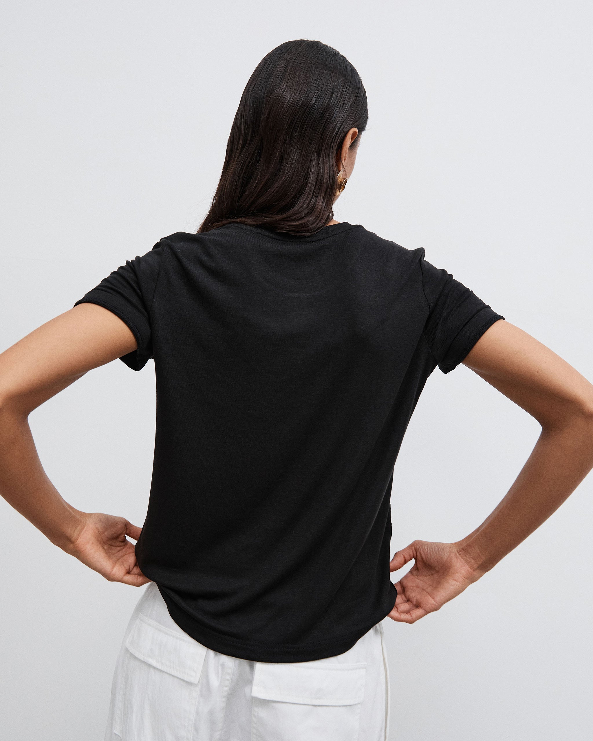 Relaxed Tee - Black
