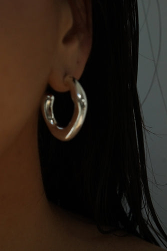 ABSTRACT TEXTURED HOOPS - SILVER