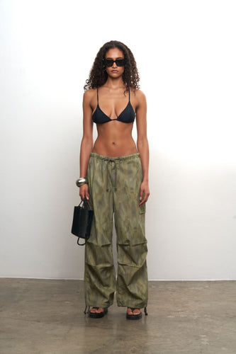 PARACHUTE PANT - CAMO (Limited Edition)
