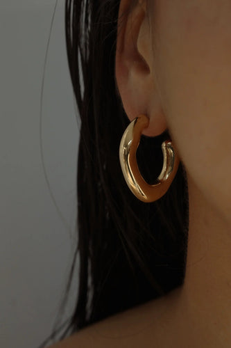 ABSTRACT TEXTURED HOOPS - GOLD