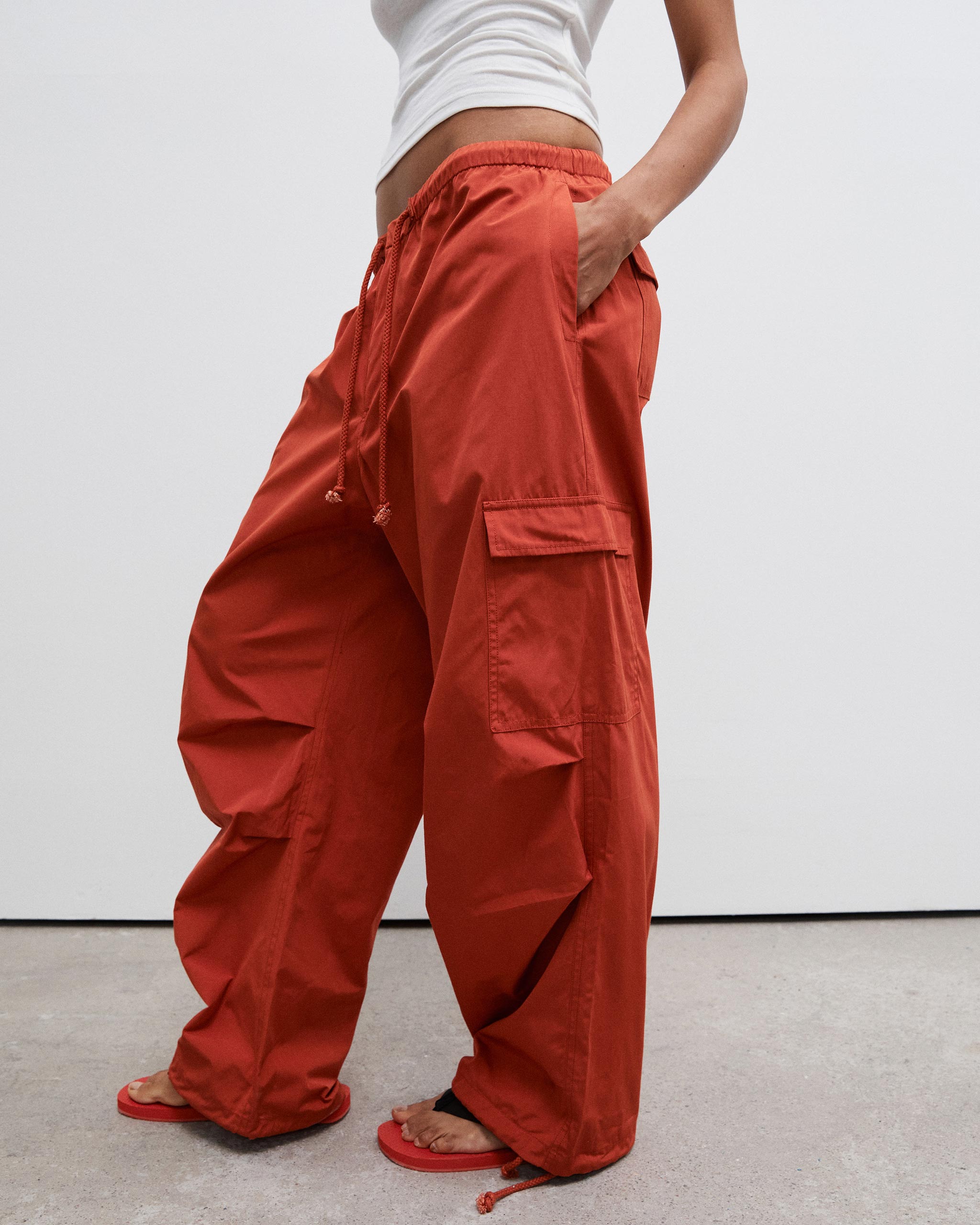Parachute Pants - Deep Red